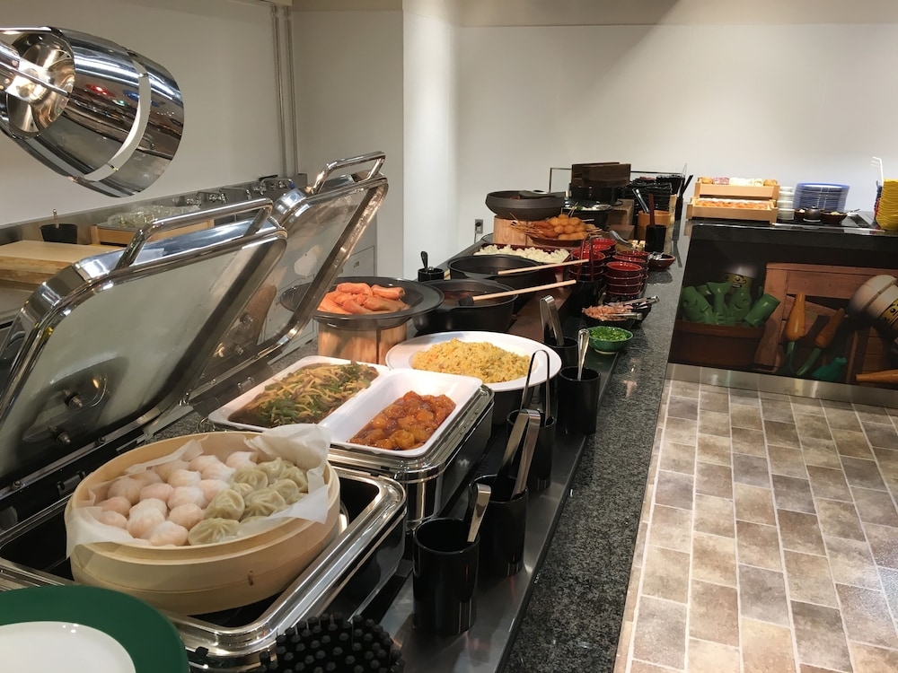 뷔페 아침 식사