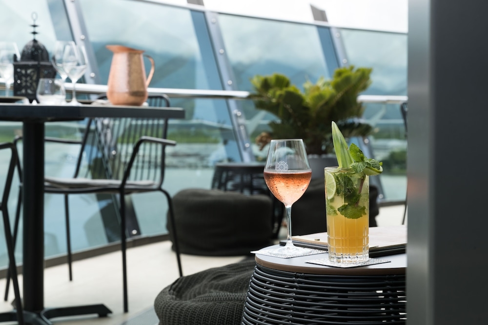 바(숙박 시설 내)