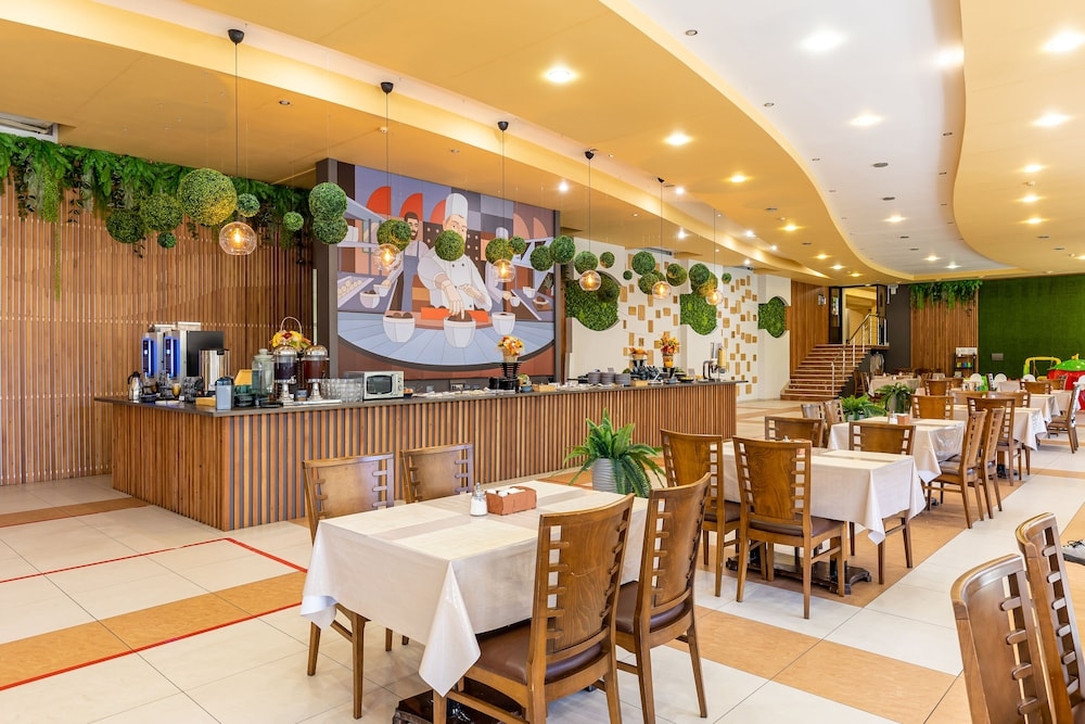 뷔페 아침 식사