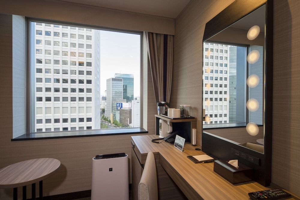 객실 내 식사 공간