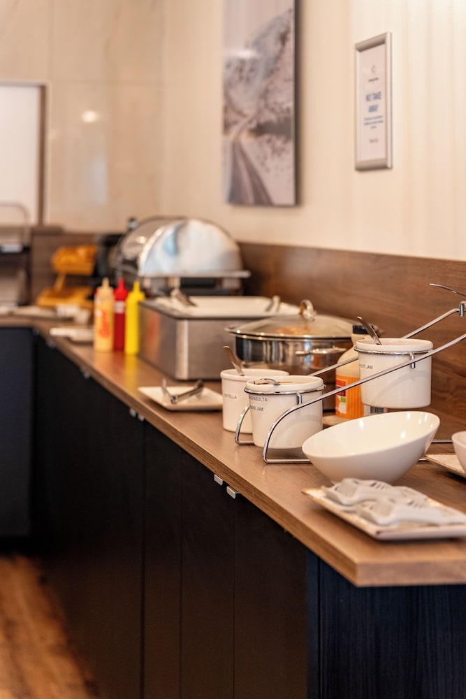 뷔페 아침 식사