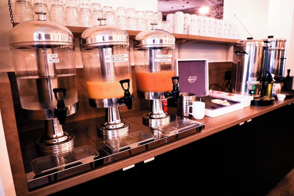 뷔페 아침 식사