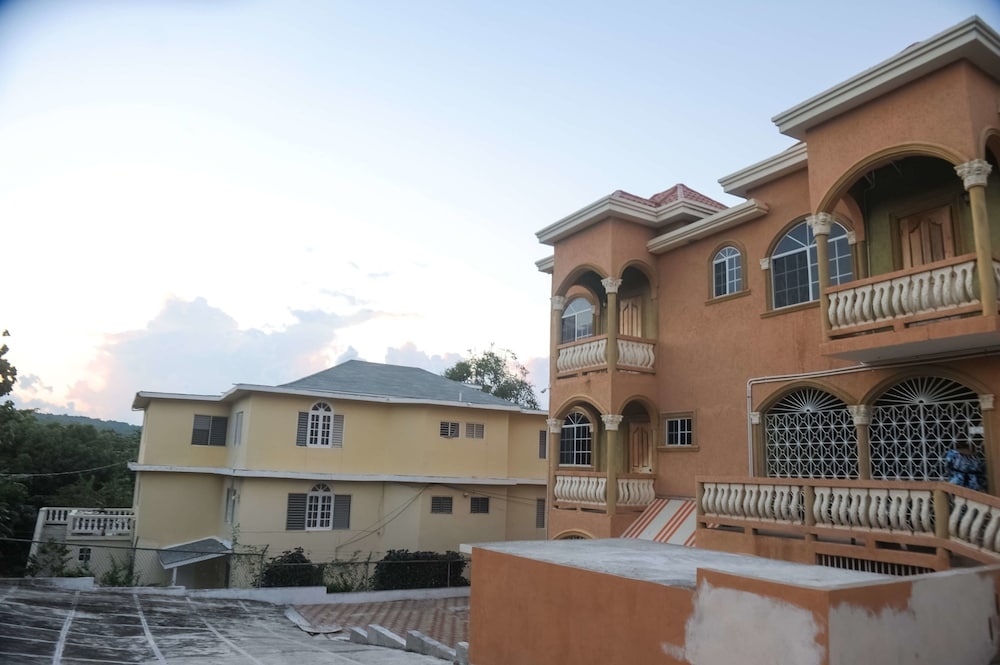 숙박 시설 구내