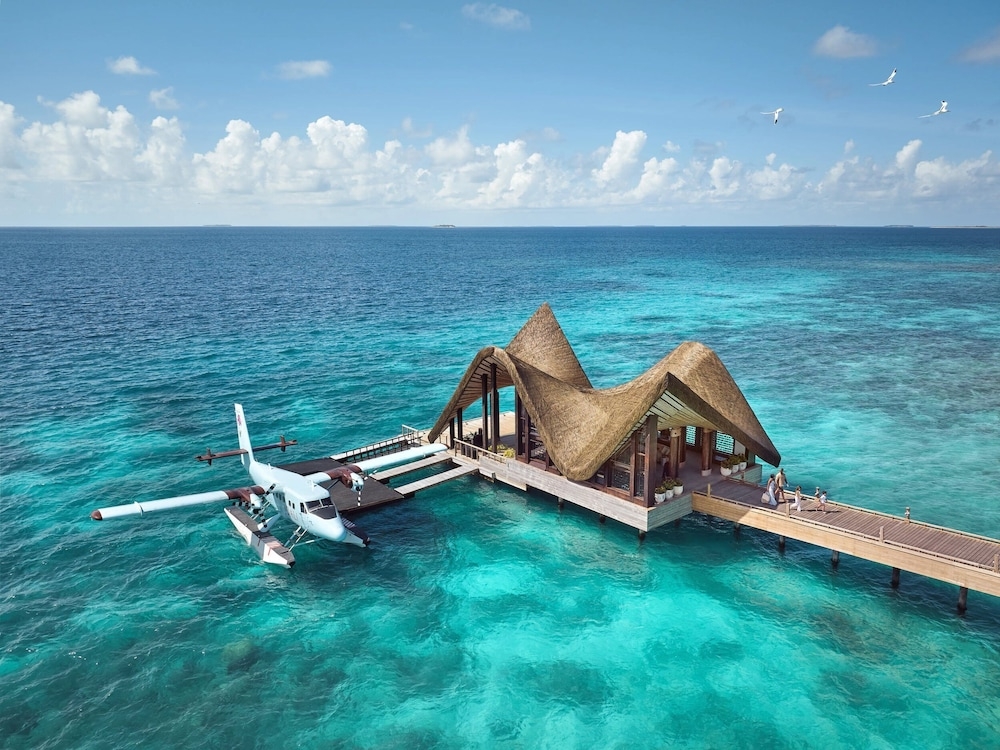 숙박 시설 정면