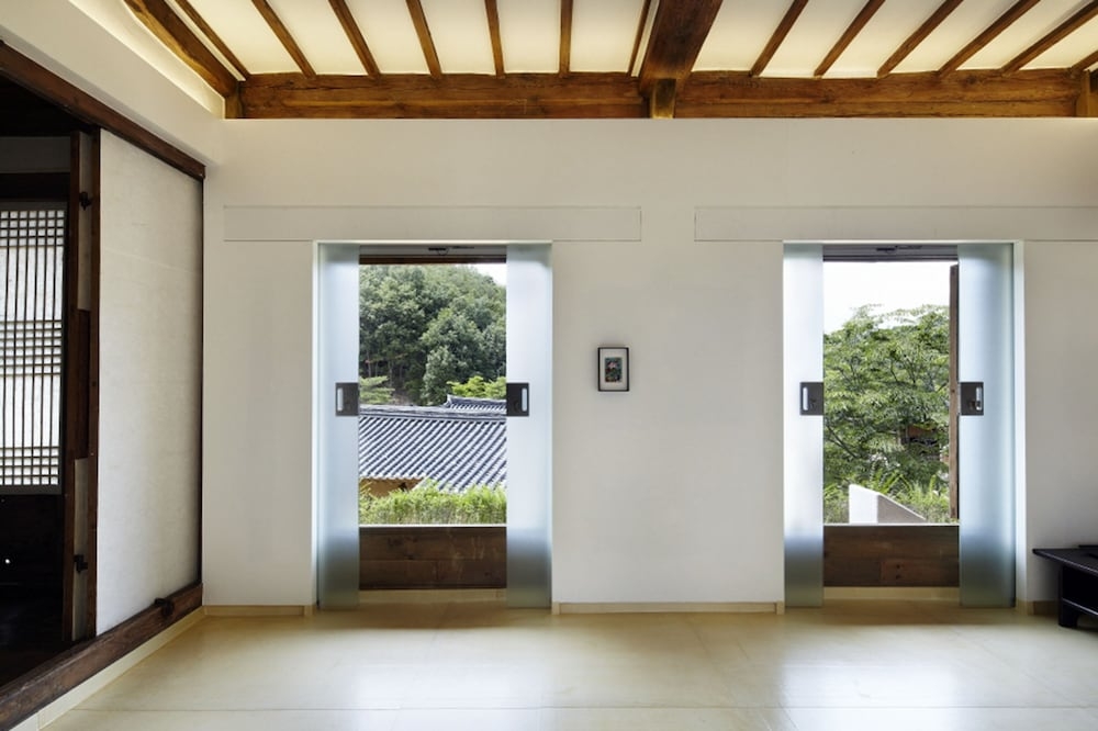 숙박 시설의 전망