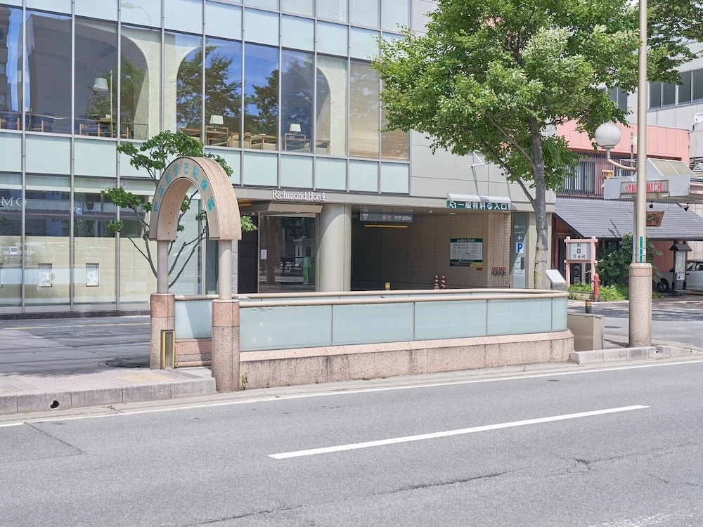 숙박 시설 정면