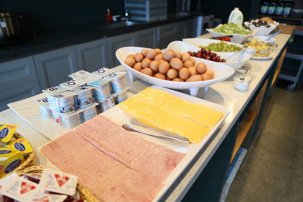 뷔페 아침 식사