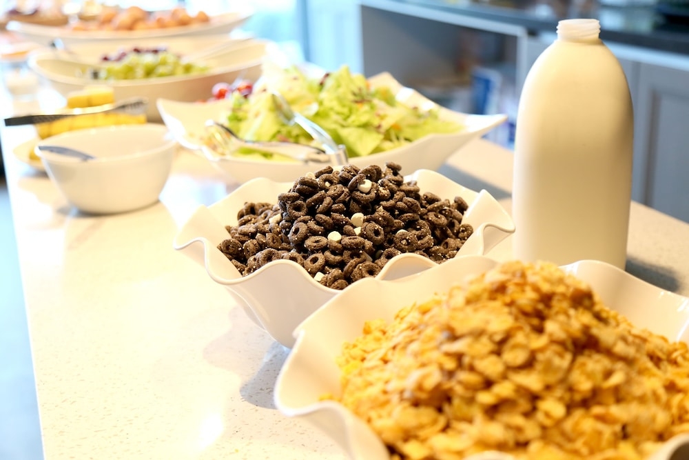 뷔페 아침 식사