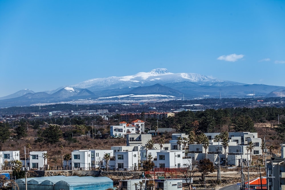 숙박 시설의 전망