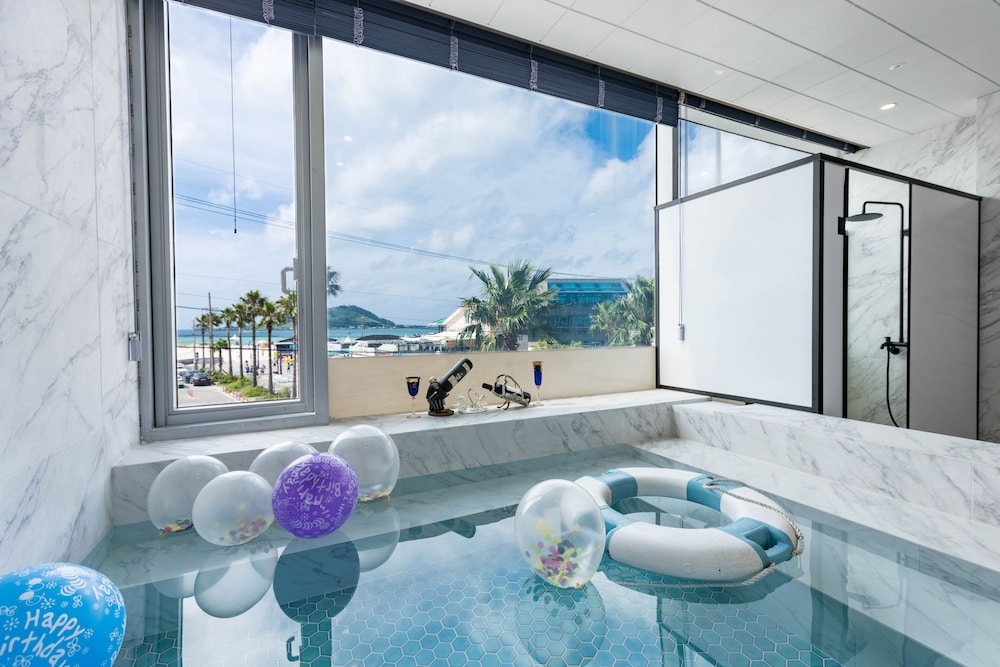 전용 스파 욕조