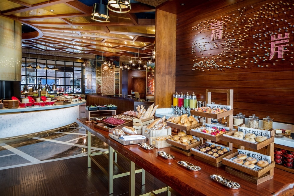 뷔페 아침 식사