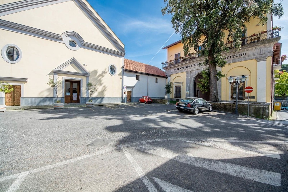 숙박 시설 정면