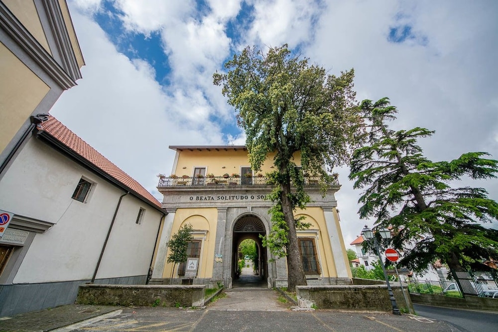 숙박 시설 정면