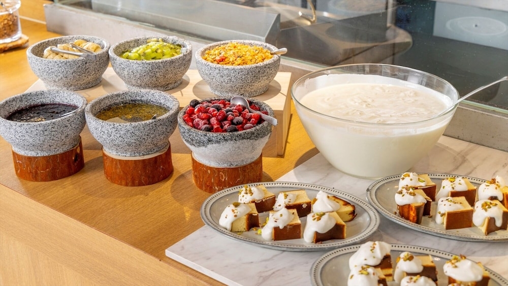 뷔페 아침 식사