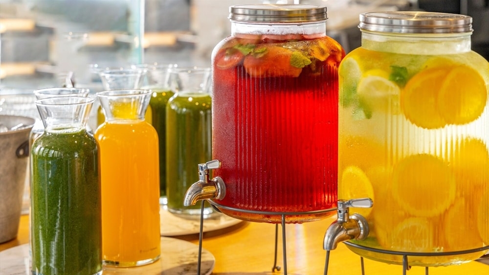 뷔페 아침 식사