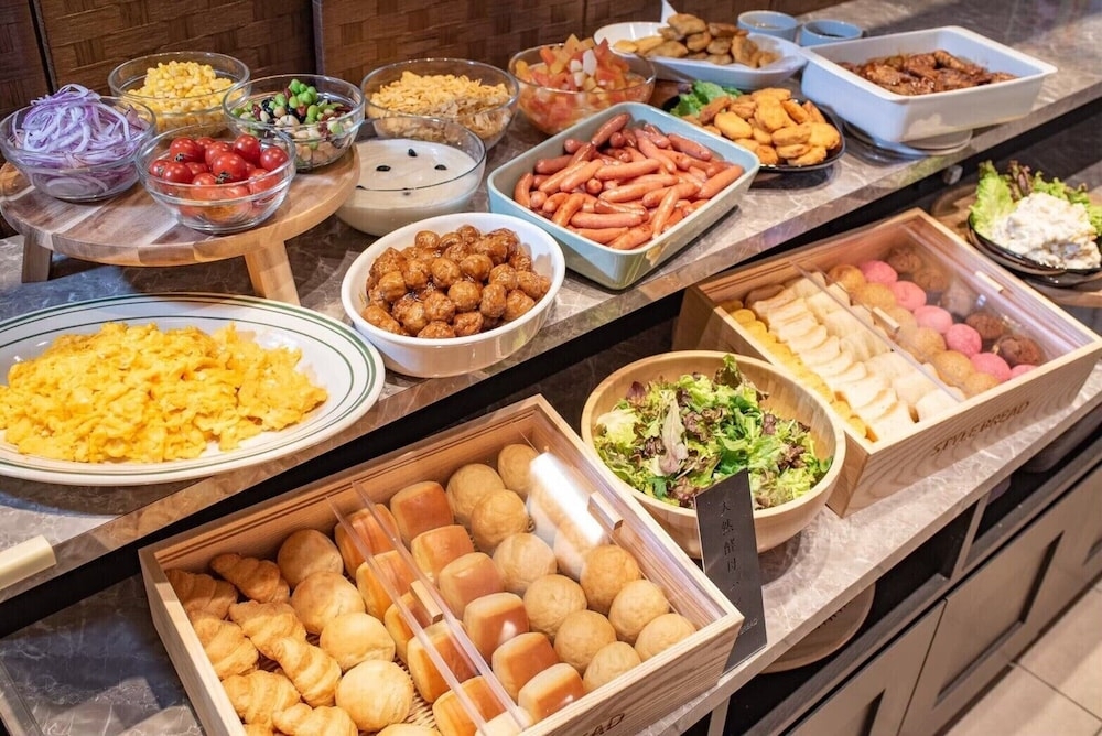 뷔페 아침 식사