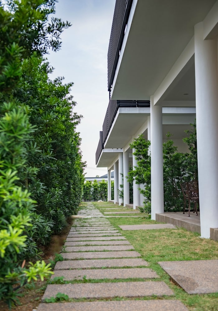 숙박 시설 구내