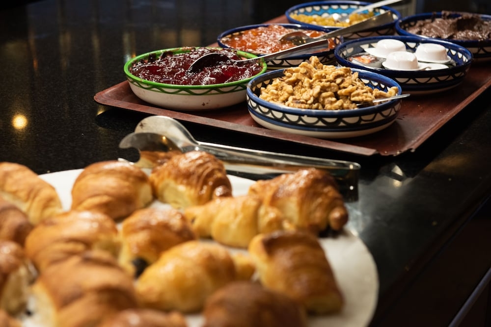 뷔페 아침 식사