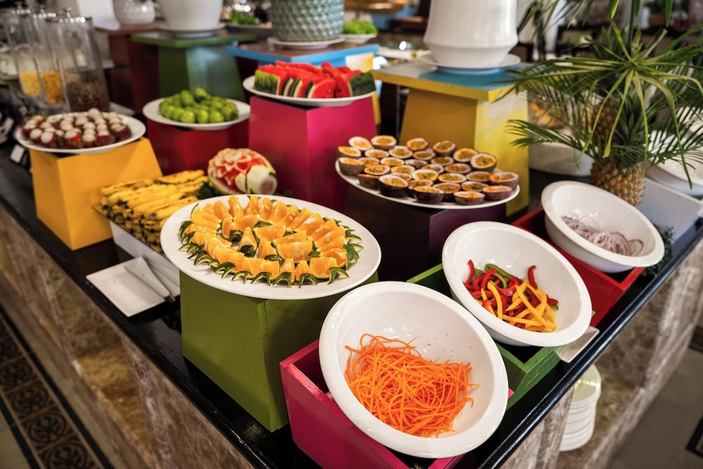 뷔페 아침 식사