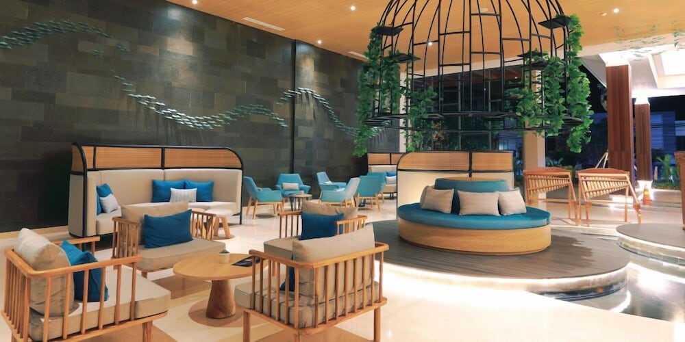 로비 좌석 공간