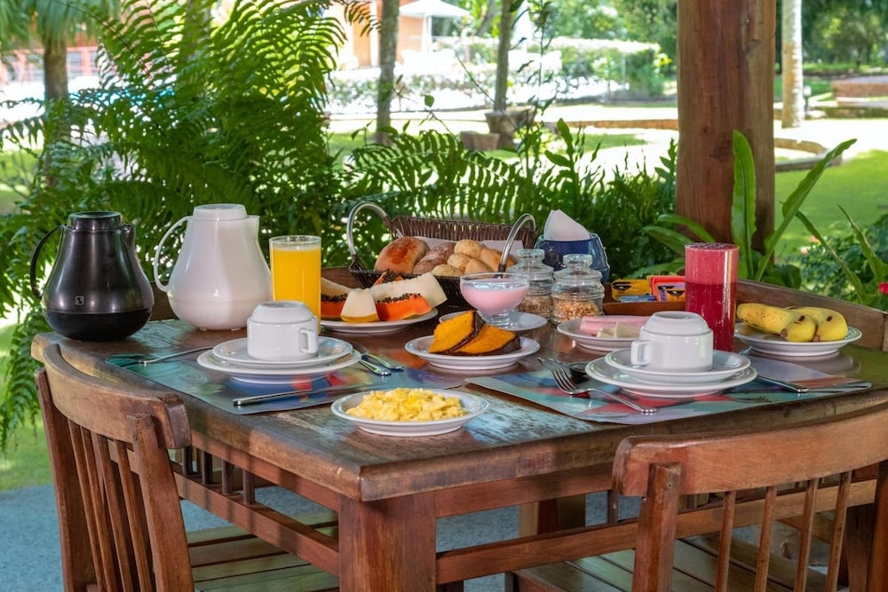 뷔페 아침 식사