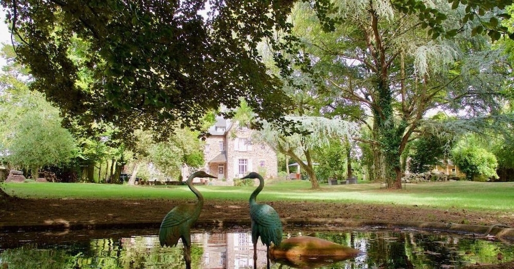 숙박 시설 구내