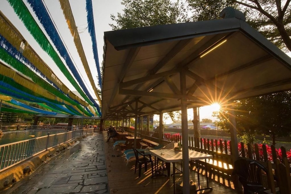 숙박 시설 구내