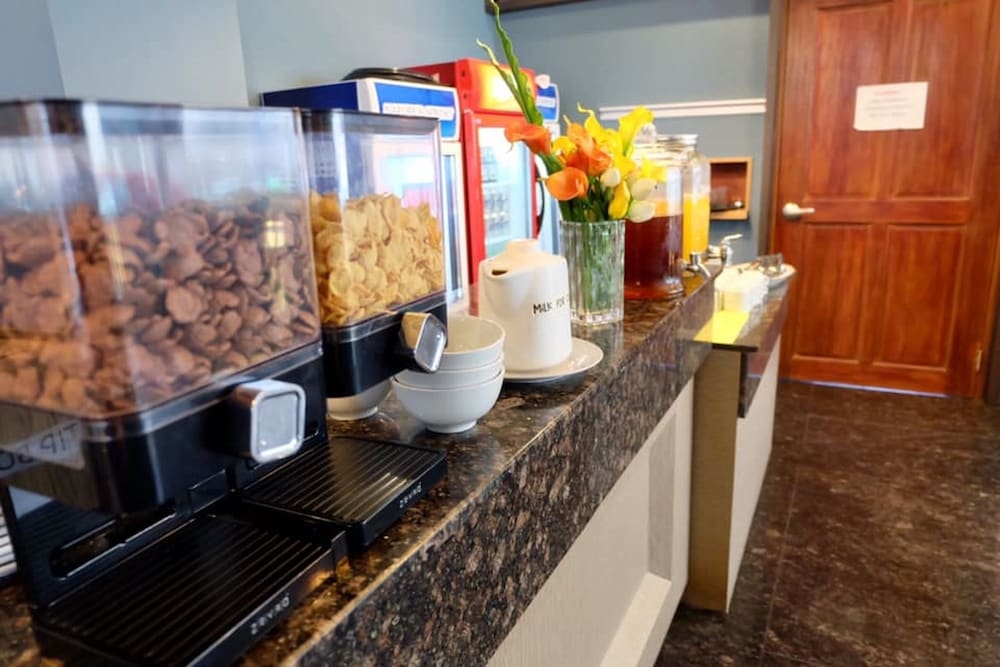 뷔페 아침 식사