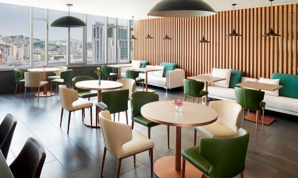 이그제큐티브 라운지