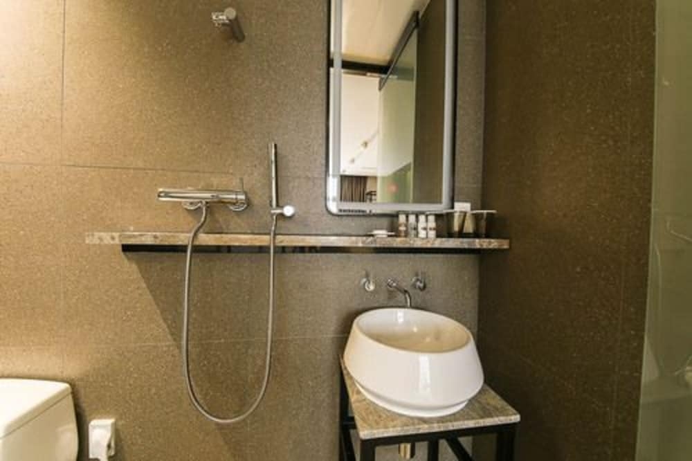 전용 스파 욕조