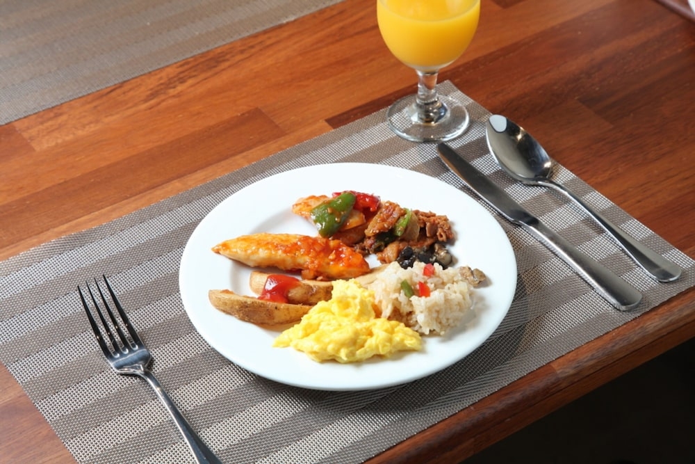 뷔페 아침 식사