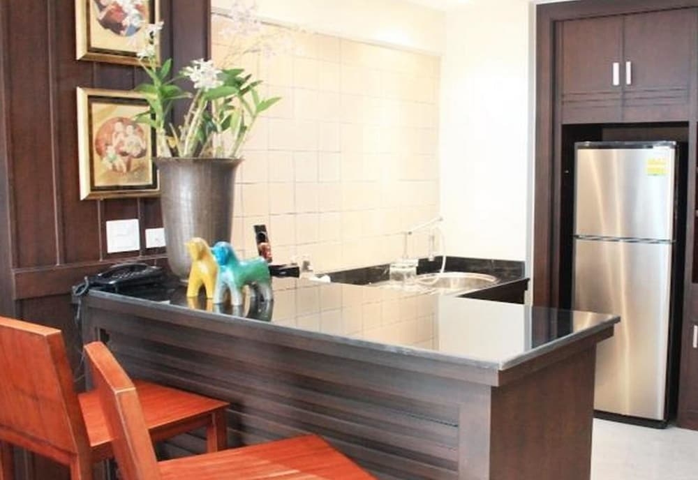 객실 내 식사 공간