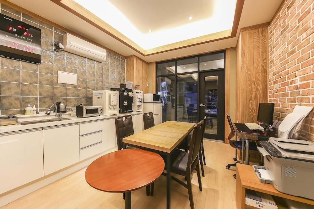 숙박 시설 내 편의 시설/서비스