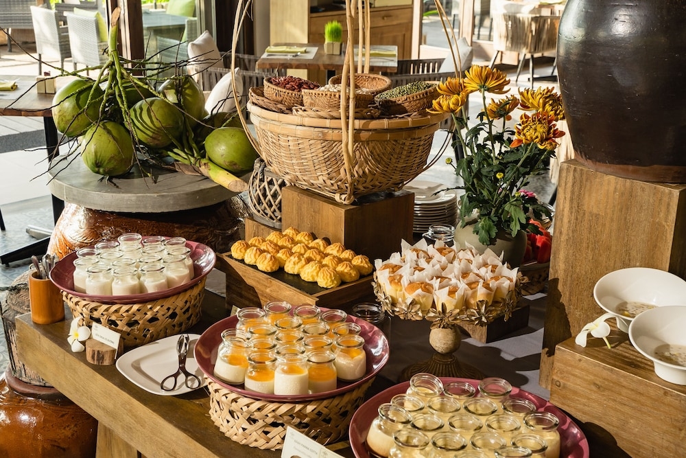 뷔페 아침 식사