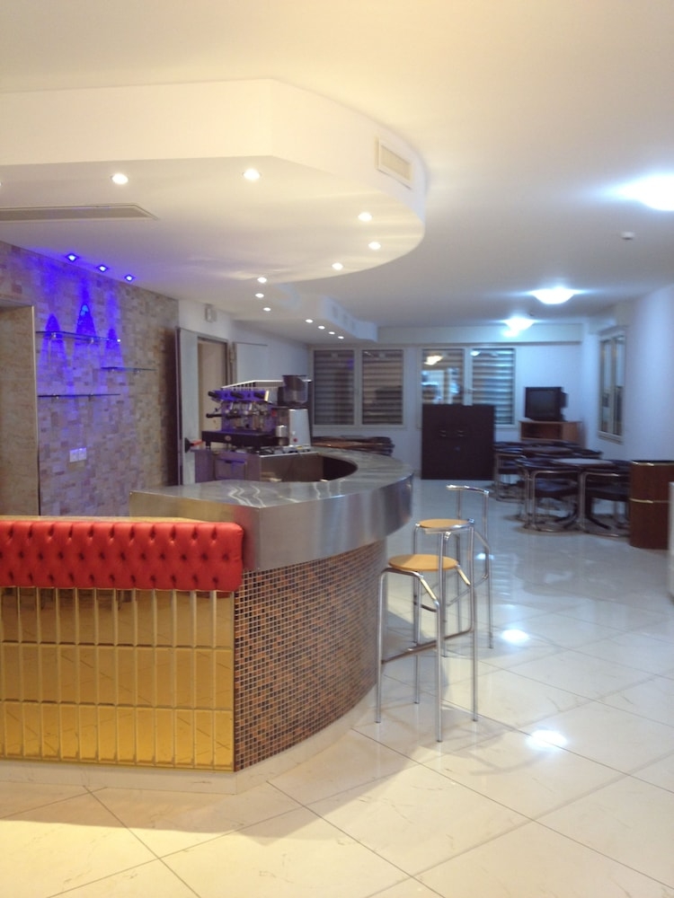 바(숙박 시설 내)