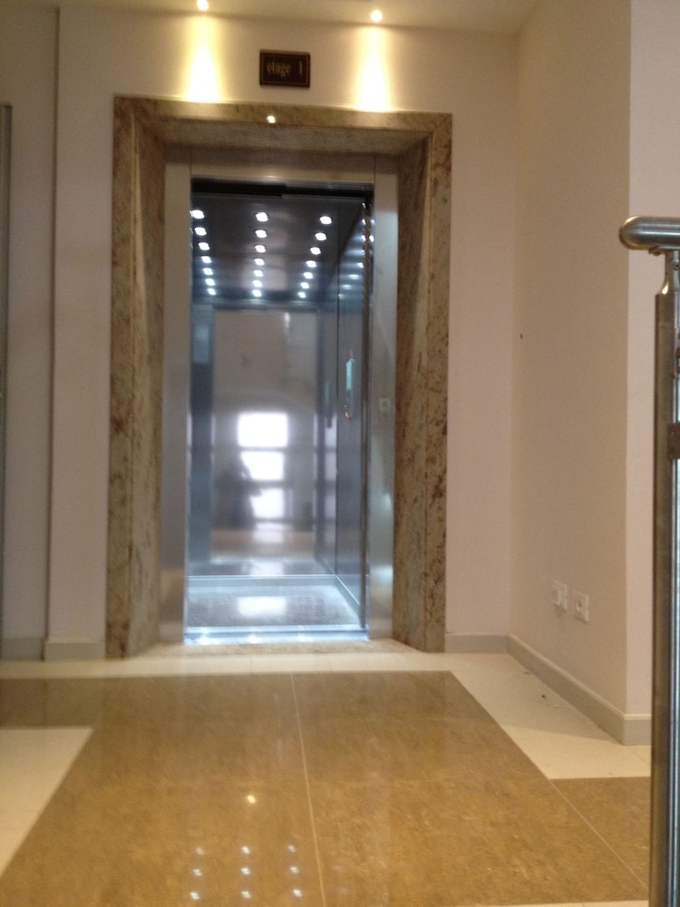 숙박 시설 내 편의 시설/서비스