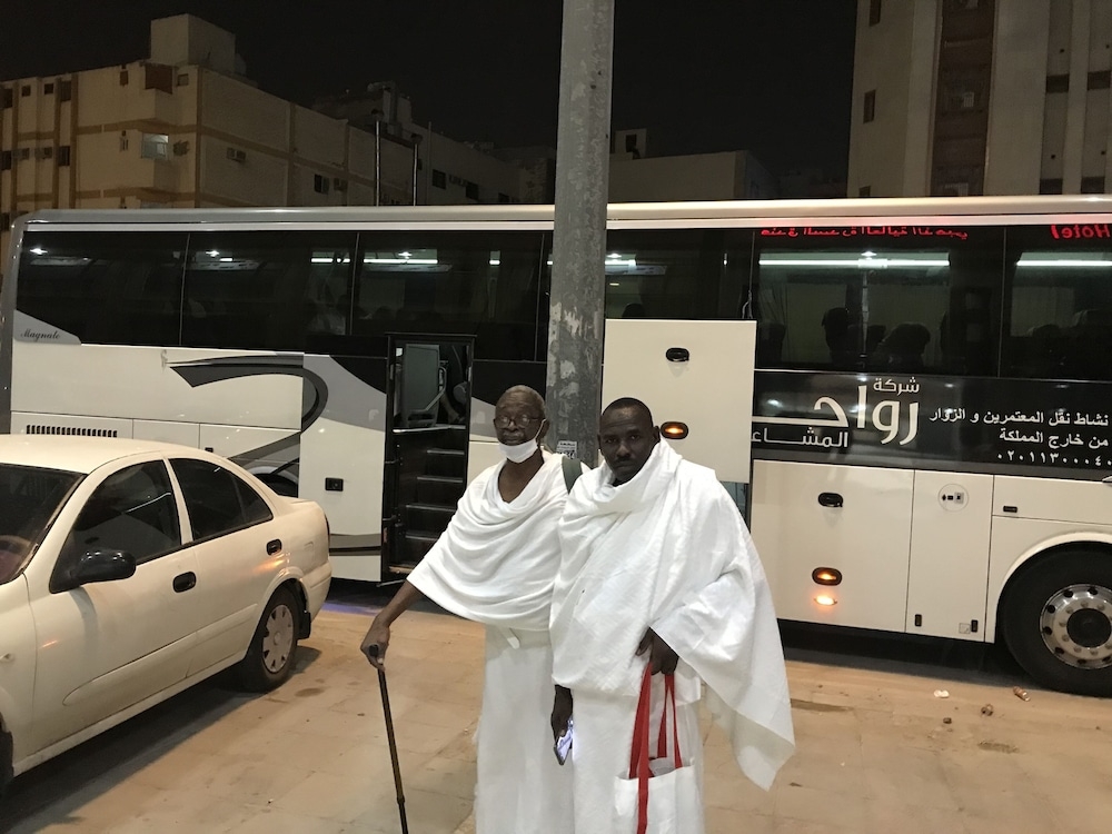 숙박 시설 정면