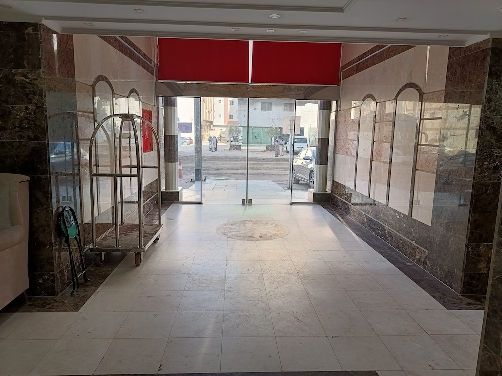 숙박 시설 정면