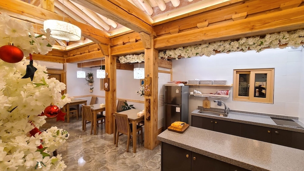 숙박 시설 내 편의 시설/서비스