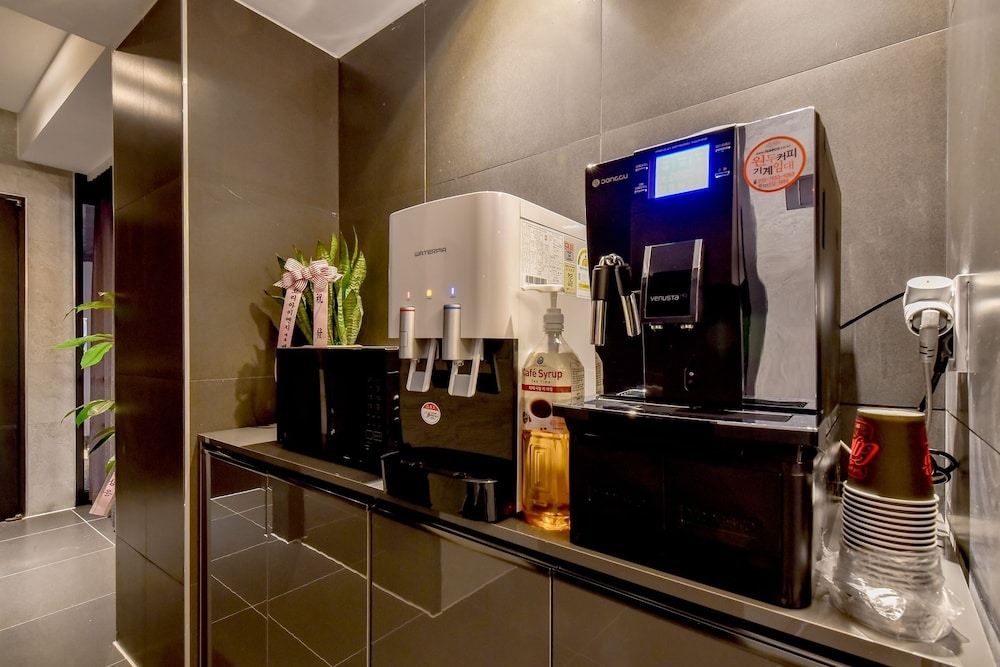 숙박 시설 내 편의 시설/서비스