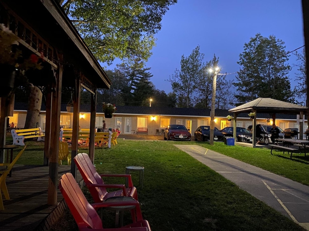 숙박 시설 구내