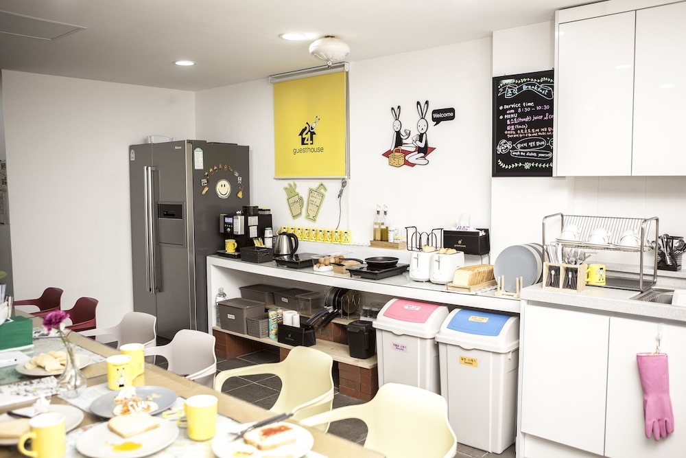 숙박 시설 내 편의 시설/서비스