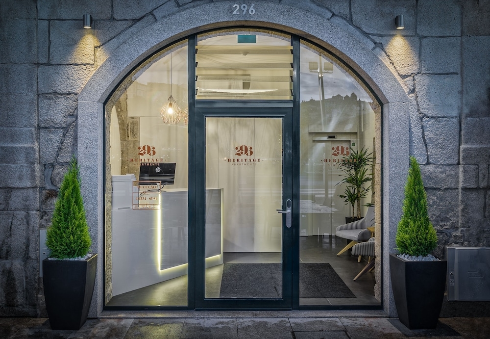 숙박 시설 입구