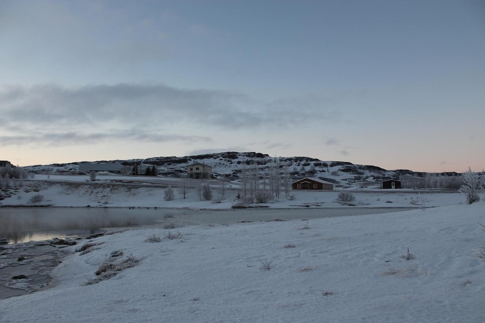 숙박 시설 구내