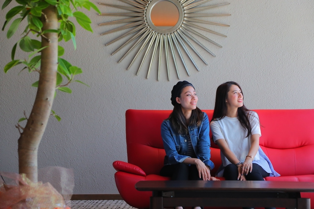 로비 좌석 공간