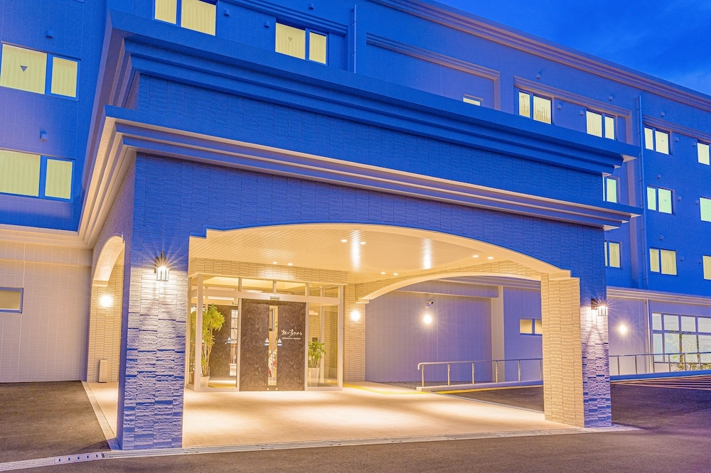 숙박 시설 입구