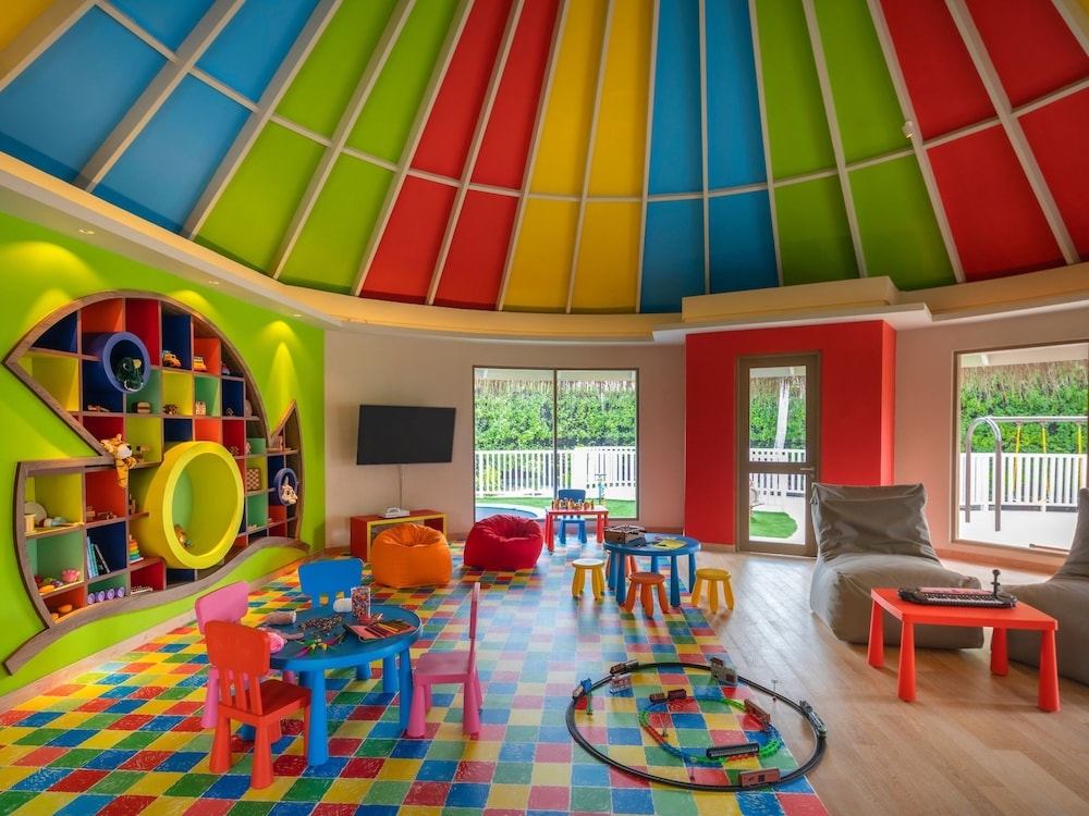 어린이 놀이 공간 - 실내