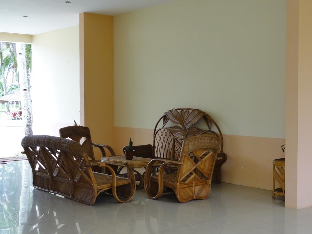 로비 좌석 공간