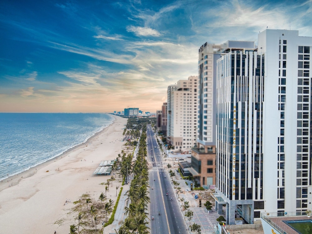 숙박 시설 정면