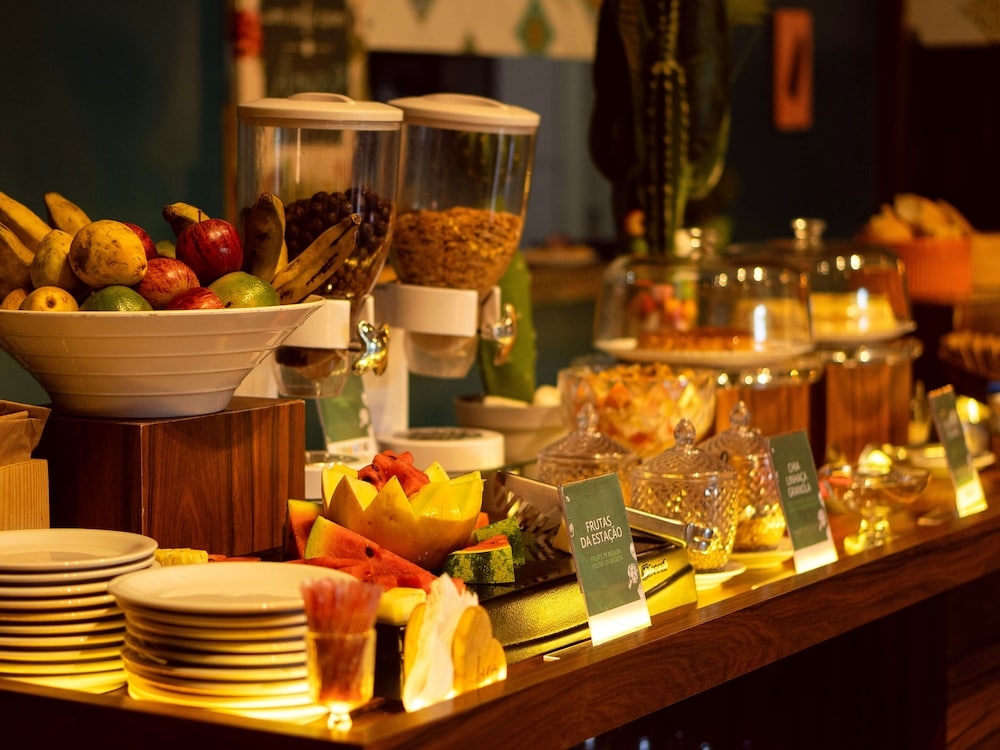 뷔페 아침 식사